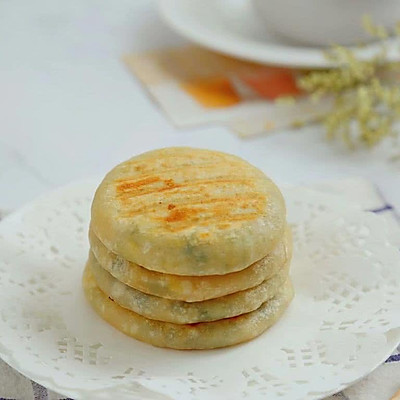 烫面韭菜鸡蛋馅饼