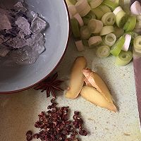 黄花菜香菇卤肉的做法图解6