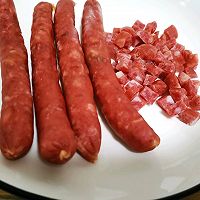 腊肠煲饭的做法图解1