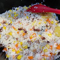 腊肉蛋黄糯米饭的做法图解6
