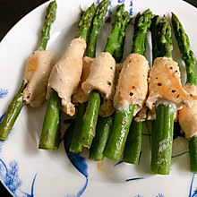 香煎芦笋鸡胸肉卷