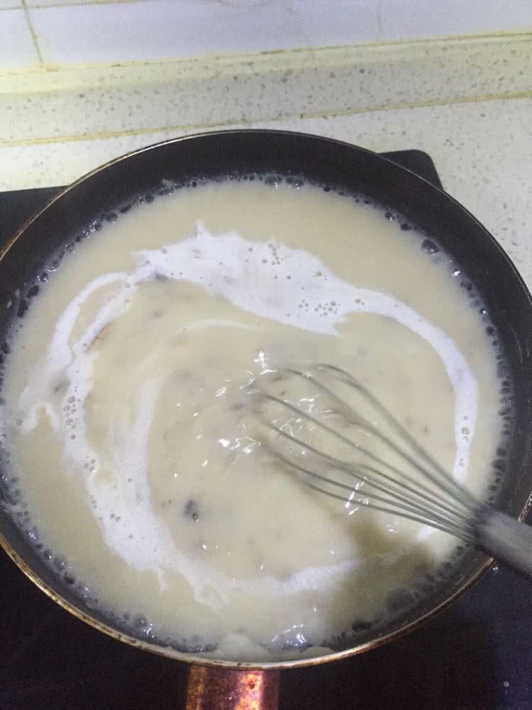 奶油蘑菇汤的做法图解2