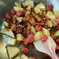 超好吃的土豆火腿丁的做法图解7