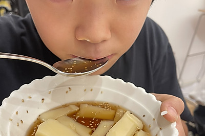美味简单米豆腐糖水