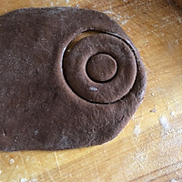 巧克力甜甜圈的做法图解6