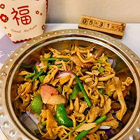 #夏日鲜味轻享健康#干锅腊肉鸡油菌的做法图解7