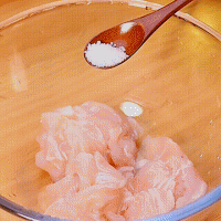 贵州凯里酸汤鱼米线的做法图解3