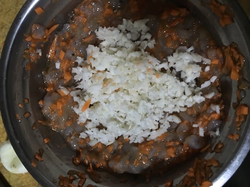 马蹄虾饺的做法图解3