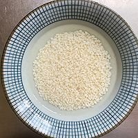 五彩糯米蛋的做法图解1