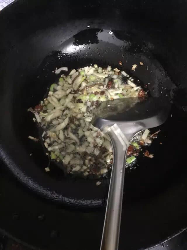 麻辣豆腐的做法图解1