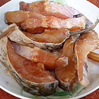 榨菜煎皖鱼—乌江榨菜的做法图解3