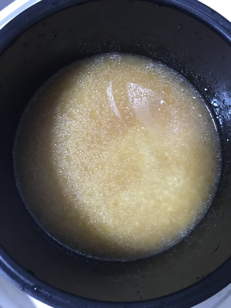 蚝油香菇鸡丁糯米烧卖的做法图解1