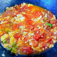#龙年好运来 乐享豪吉味#西红柿炒鸡蛋的做法图解6