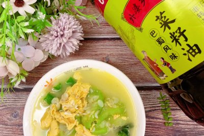 丝瓜蛋汤