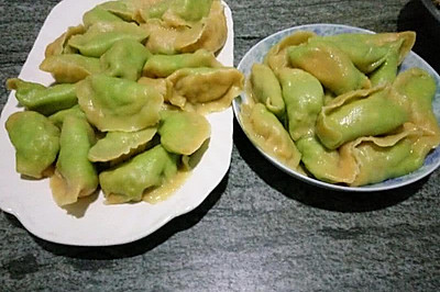 彩色饺子