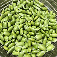 毛豆茭白肉丝的做法图解1
