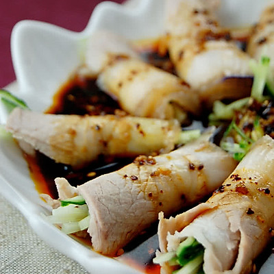 最上瘾的绝味川菜——蒜泥白肉卷