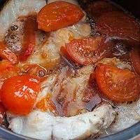 茄香焖鱼--汤好鲜，能喝的一定干上两口的做法图解6