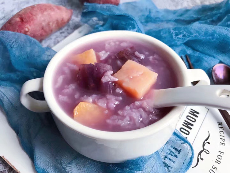 紫薯红薯粥～天冷多喝粥的做法