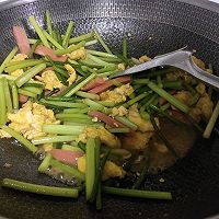 #轻食季怎么吃#蒜苔炒蛋的做法图解7