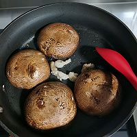芝士焗牛排菇的做法图解1