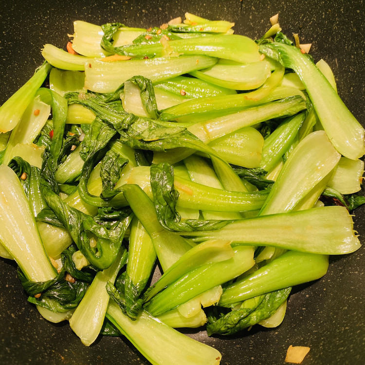 爽脆可口❤️炝炒小油菜的做法