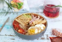 夏日清凉冷面的做法