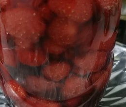 香甜草莓罐头的做法