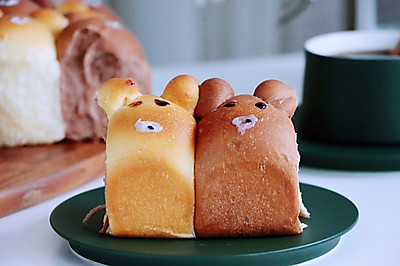 小熊挤挤面包