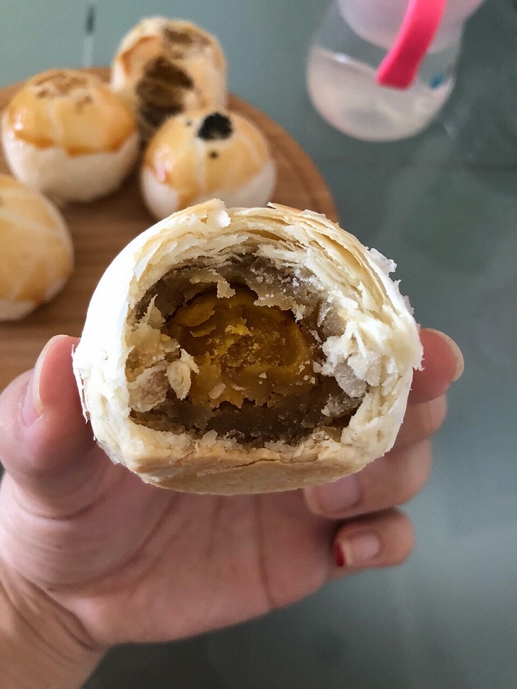 蛋黄酥-Ukoeo高比克风炉食谱的做法