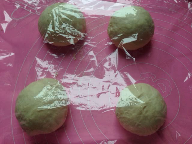 软香培根芝士面包的做法图解3