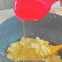 5天不变硬，香甜软糯拉丝的榴莲冰皮月饼的做法图解8