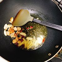加一味的芹菜炒肉的做法图解5