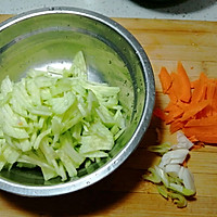 #橄享国民味 热烹更美味#牛肉丸黄瓜汤的做法图解2