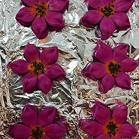 豆沙鲜花酥～那些花儿，静静为我开着的做法图解3