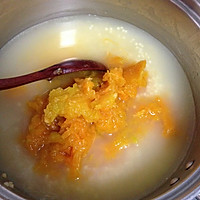 养胃粥品：小米南瓜粥的做法图解4