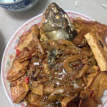 酱烧鲤鱼豆腐