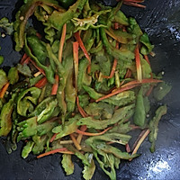 苦瓜炒肉的做法图解10