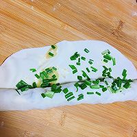 家庭版葱油饼的做法图解5