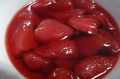冰糖渍草莓