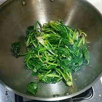 菠菜炒鸡蛋的做法图解5