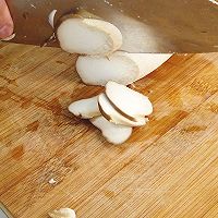 杏鲍菇炒蛋的做法图解1