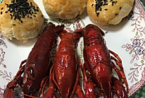 今年网红：小龙虾馅月饼的做法
