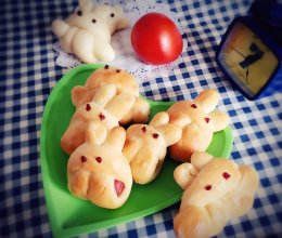 #嘉宝笑容厨房#卡通小兔面包小餐包的做法