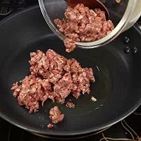 【微体】吃不腻的经典番茄牛肉意面的做法图解7