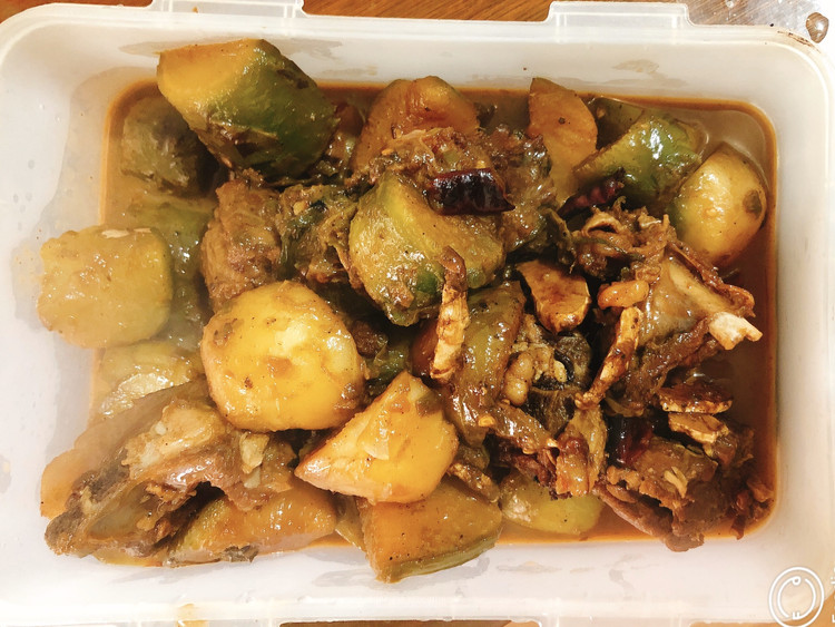 干焖黑胡椒羊肉的做法