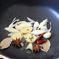 鸡尾洋葱姜烧鸭的做法图解4