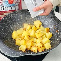 红烧土豆的做法图解6