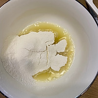 6寸蔓越莓古早蛋糕的做法图解1