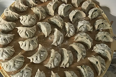 韭菜三鲜饺子